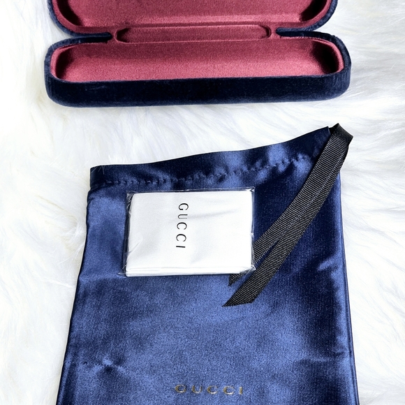 Gucci Sunglasses GG0522S - Picture 12 of 13